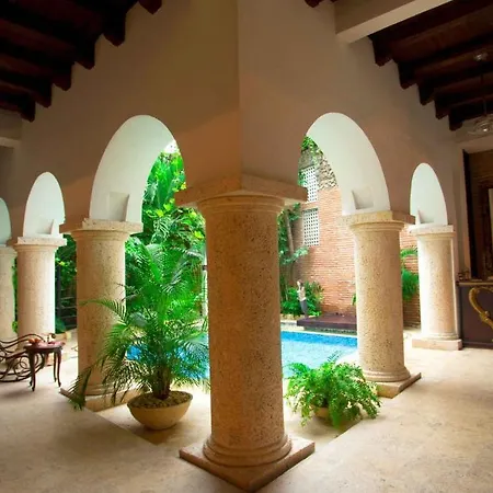 San Pedro Hotel 4*